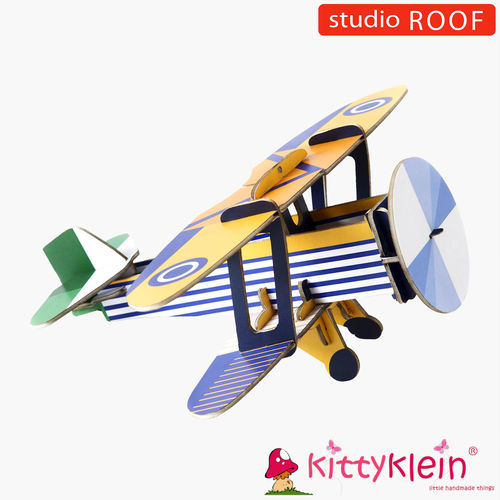 Cool classic plane – Goshawk studio Roof  | Studio Roof | kittyklein®
